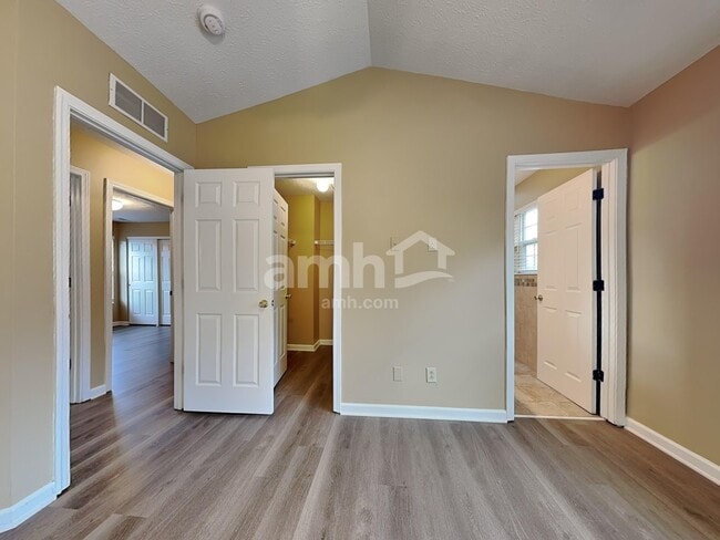 Building Photo - 6493 Lorinda Dr