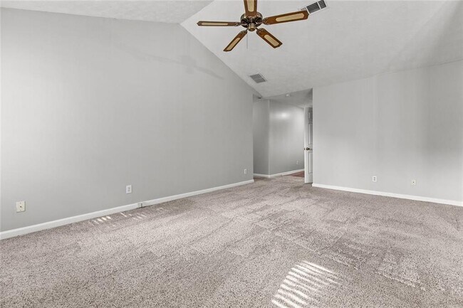 Building Photo - 2979 Sentinel Cir