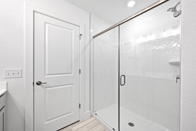 Building Photo - 433 Bristlecone Bend