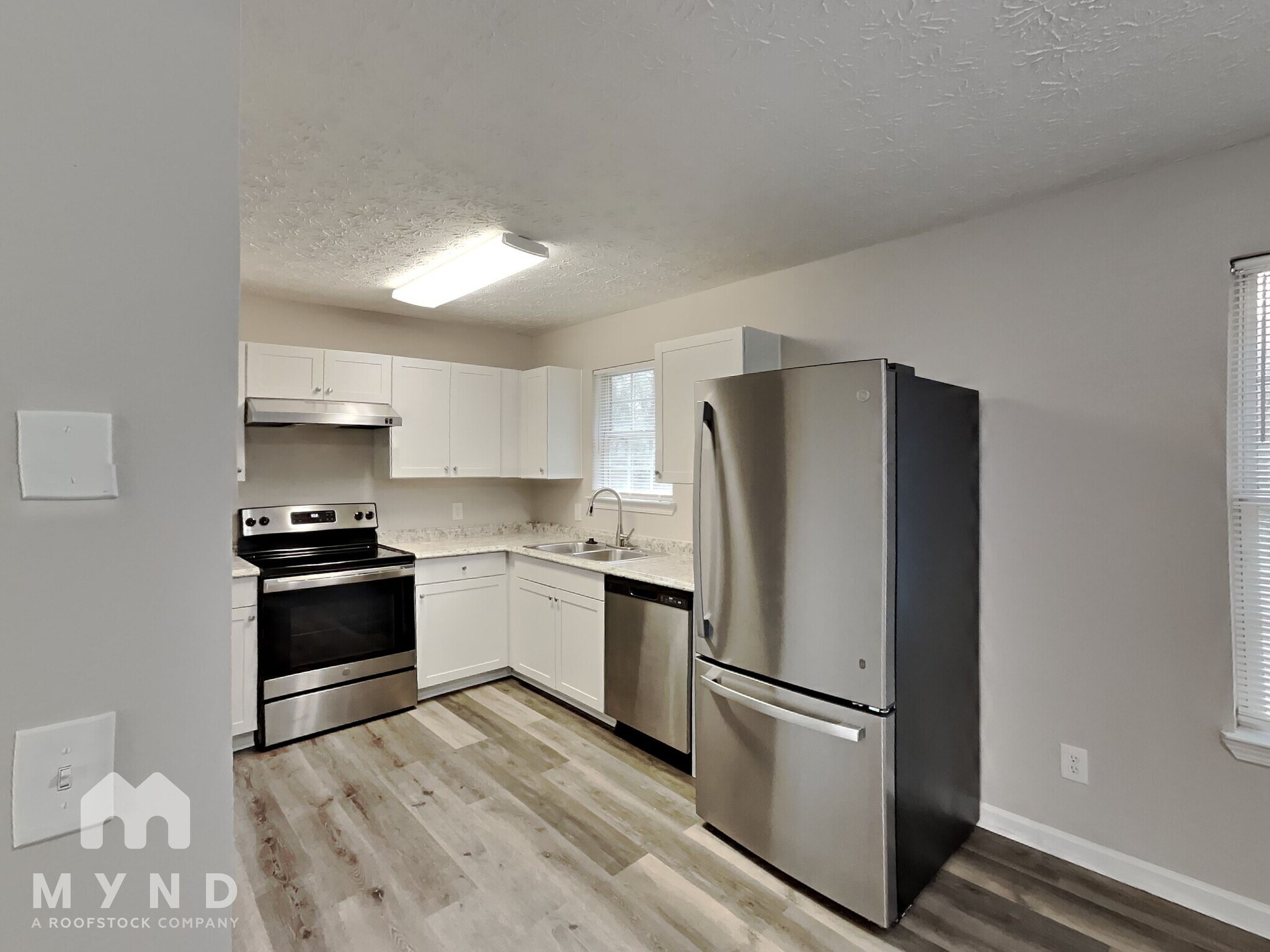 Building Photo - 1016 Bridle Creek Dr