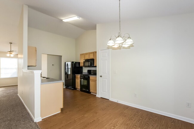 Building Photo - 4102 Hunters Trail Dr