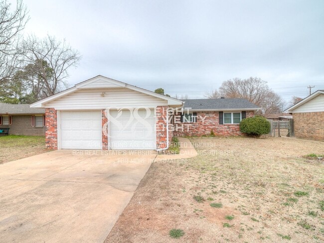 Building Photo - AVAILABLE NOW! Charming 3 Bed/1.5 Bath Single Family Home in West Norman
