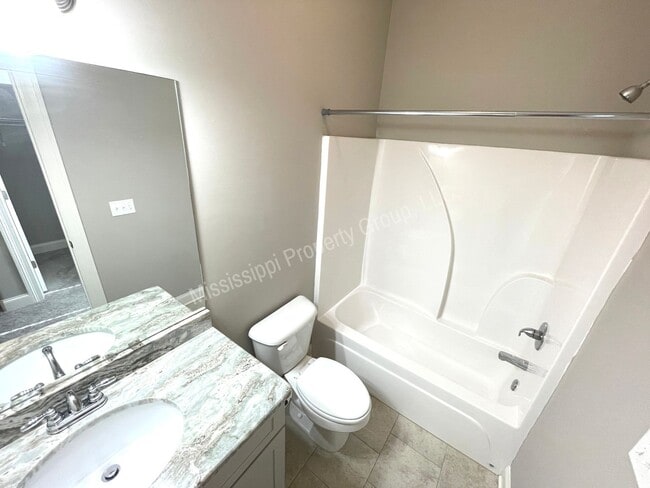 Building Photo - 4BD/4.5BA FOR RENT - Only Through 7/18/2024