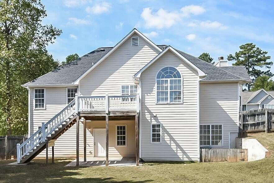 Building Photo - 4084 Mt Vernon Dr