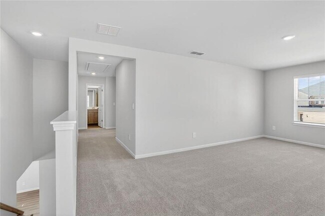 Building Photo - 6929 Winchester Pl
