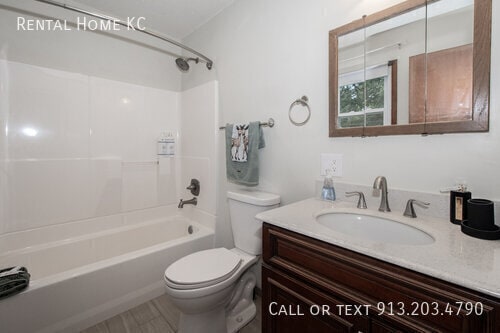 Building Photo - 9420 Walmer-