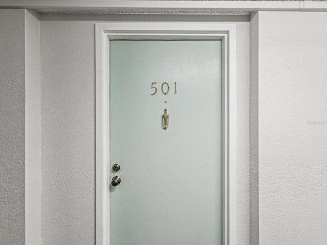 Building Photo - 255 Dolphin Point