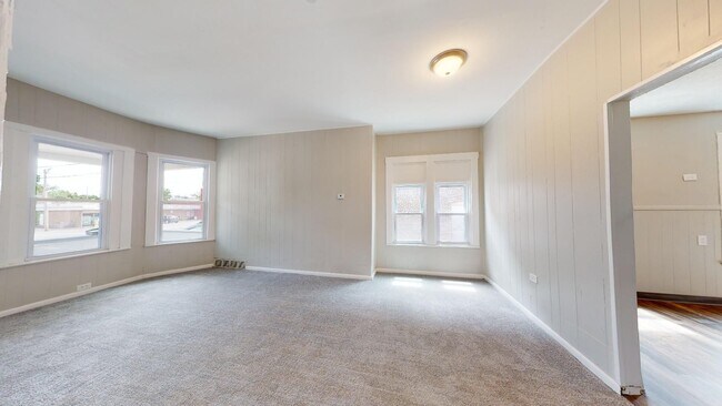 Building Photo - 5001 Denison Ave