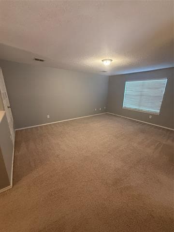 Building Photo - 4000 Juniper Ct
