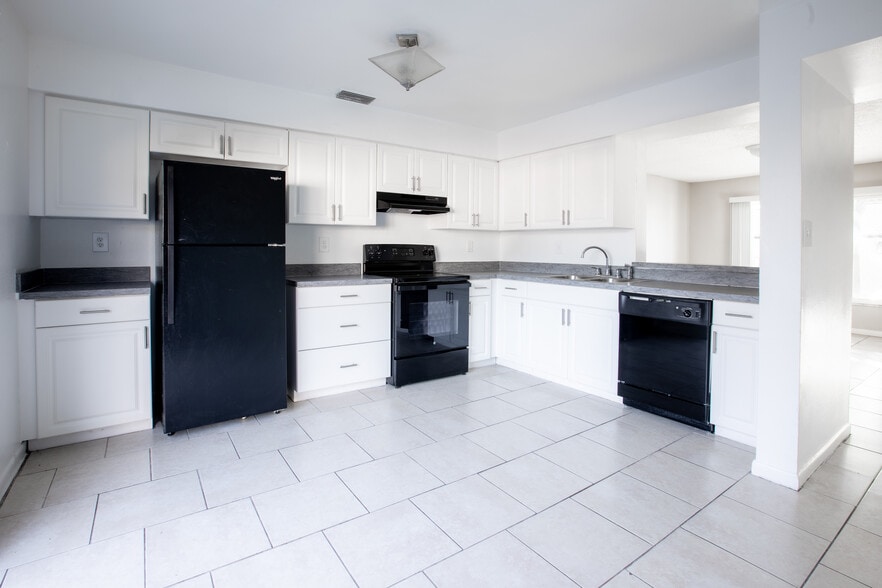 Primary Photo - The Village Townhomes