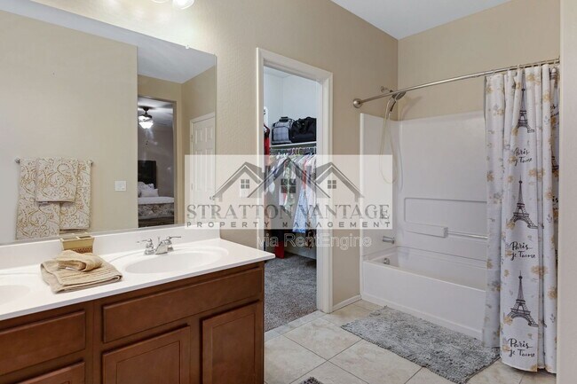 Building Photo - 7608 W St Kateri Dr