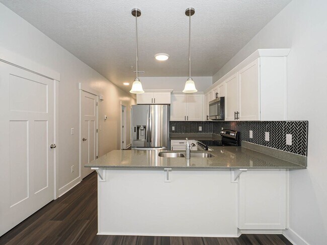 Building Photo - 3717 W 1500 N