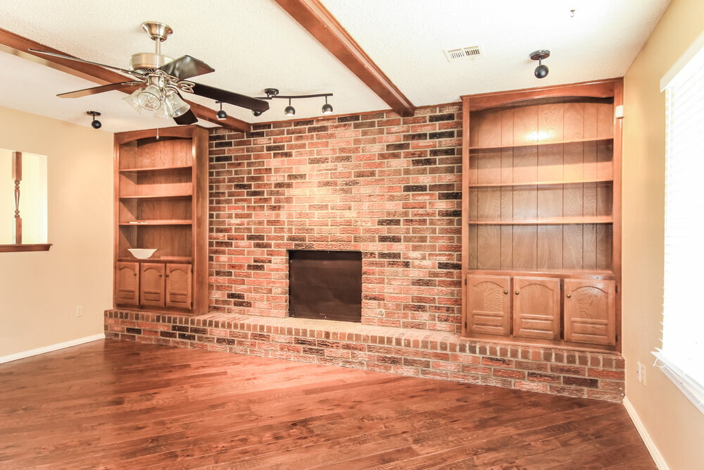 Building Photo - 317 Chickasaw Ln