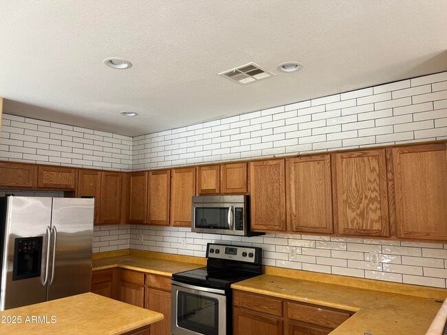 Building Photo - 3915 E Morelos St