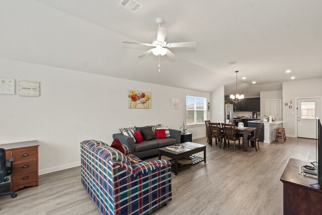 Building Photo - 76 Rd 51030