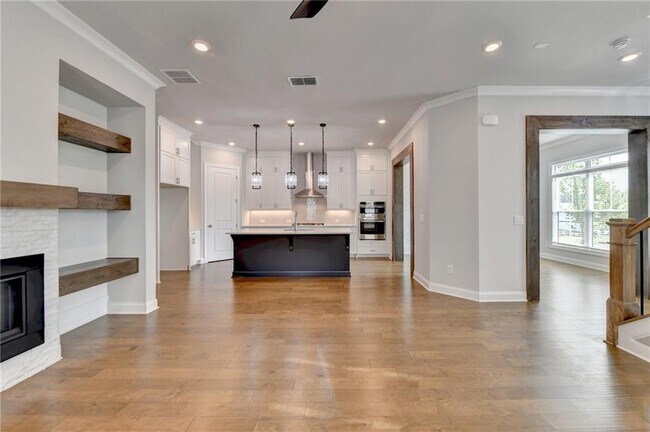 Building Photo - 4536 Molder Dr