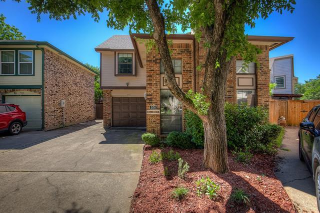 Primary Photo - 300 Stoneledge Dr