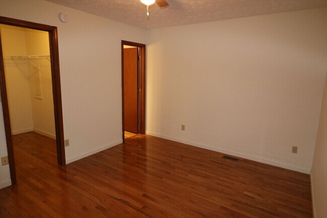 Building Photo - Two Master Suites and Two Bathroom Home