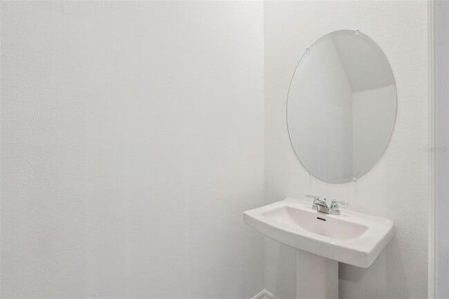 Building Photo - 7621 WATERSCAPE Dr