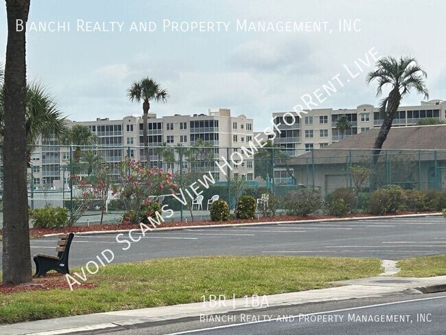 Building Photo - 10037 62nd Ter