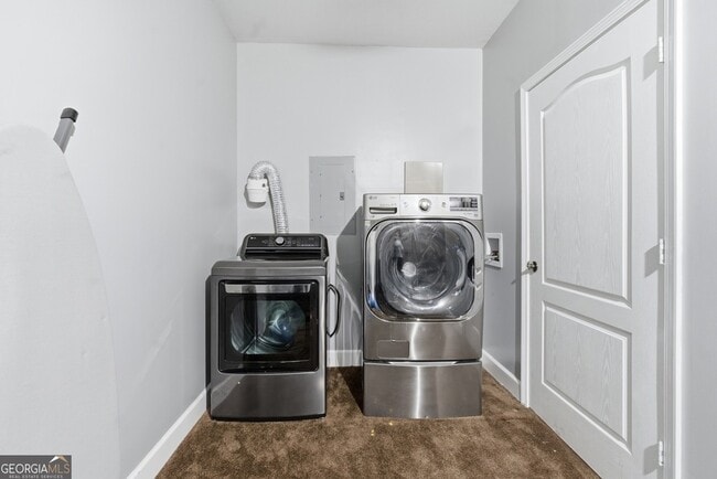 Building Photo - 3311 Bartlett Ave NE