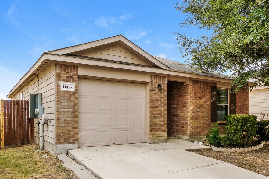 Building Photo - 11475 Coral Canyon