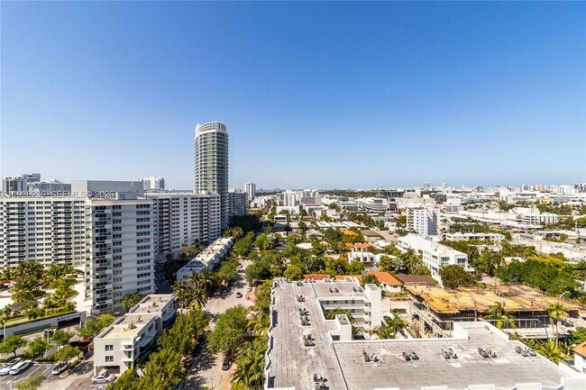 Building Photo - 1330 West Ave