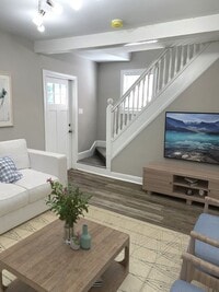 Building Photo - Newly Renovated - 4 Bed / 1.5 Bath Home - Lower Gwynedd Township