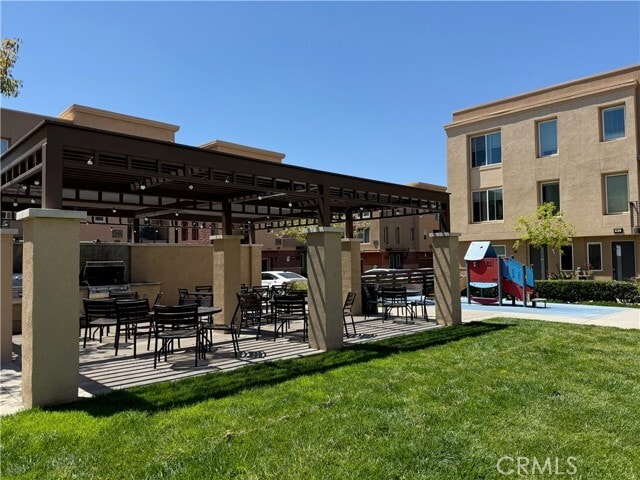 Building Photo - 422 W Rte 66