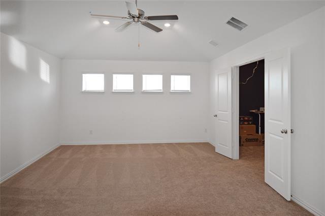 Building Photo - 10021 Farmland Dr