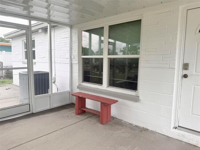 Building Photo - 8096 Rose Terrace N