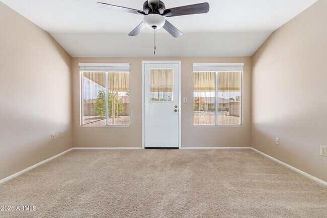 Building Photo - 10301 W Charter Oak Dr
