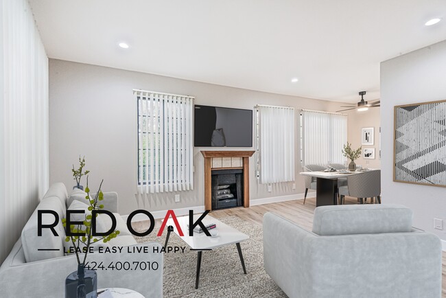 Primary Photo - 15050 1/4 Moorpark Street-20