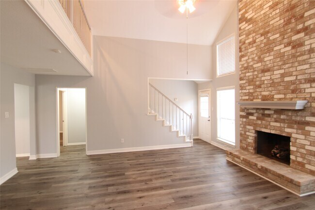 Building Photo - 12511 Ella Lee Ln