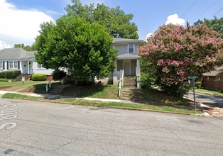 Building Photo - 230 S 8th St