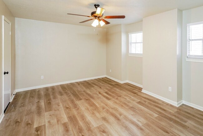 Building Photo - 24814 Butterwick Dr