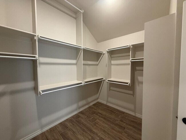 Building Photo - 8401 HazelWood Wy