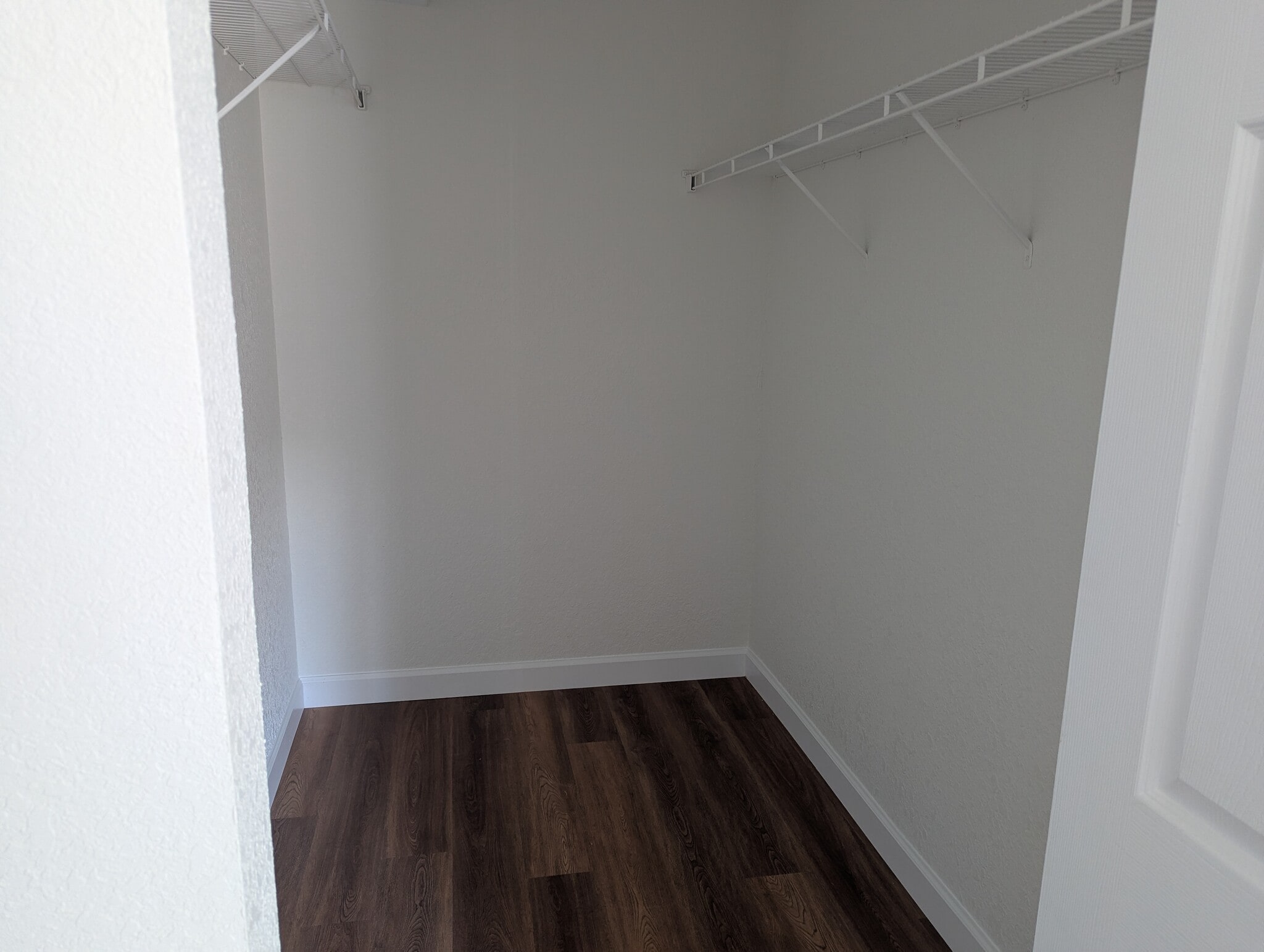 Building Photo - 2706 Pass a Grille Way