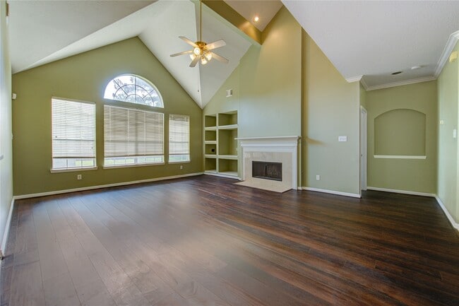 Building Photo - 1807 Garden Terrace Dr