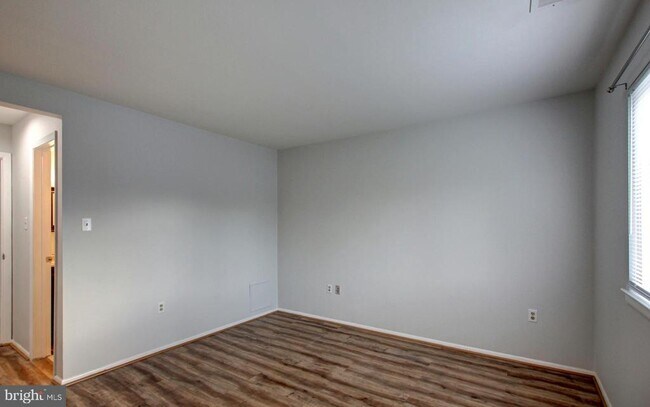Building Photo - 5351 Smooth Meadow Way