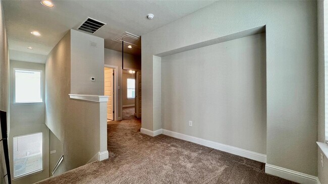 Building Photo - 17212 Alturas Ave