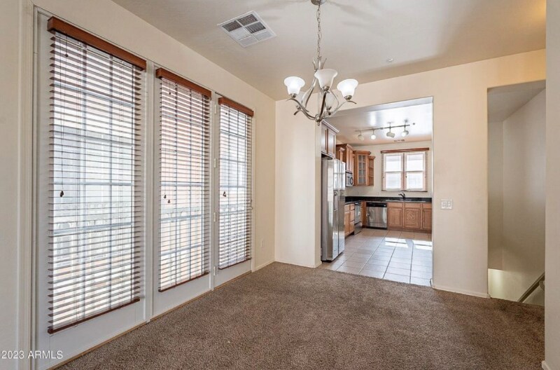 Building Photo - 2622 S Alpine Dr