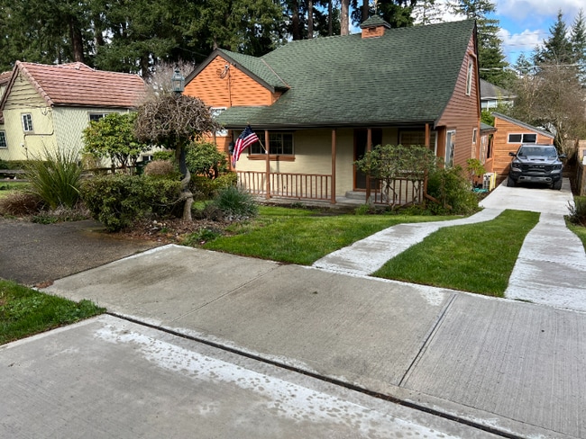 Building Photo - 419 Harvard Ave