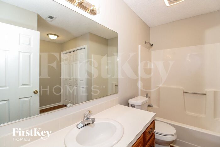 Building Photo - 4305 Oak Glen Dr