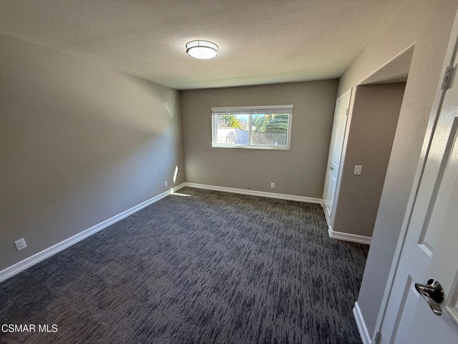 Building Photo - 216 Virginia Dr