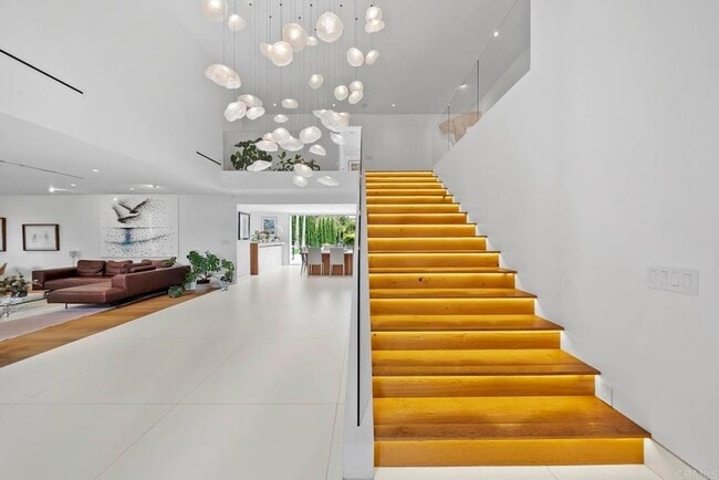 Building Photo - 7713 Esterel Dr