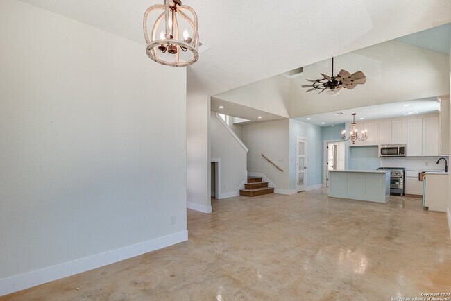 Building Photo - 1702 Gruene Vineyard Crossing