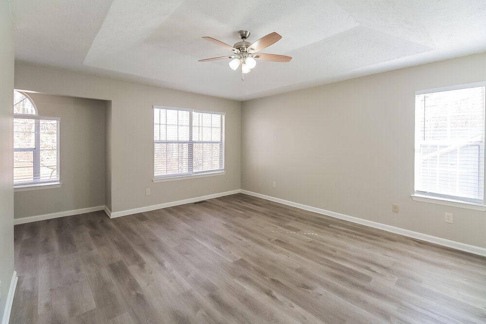 Building Photo - 3453 Columbia Pkwy