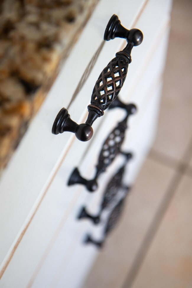 Building Photo - 37 Main Rd N