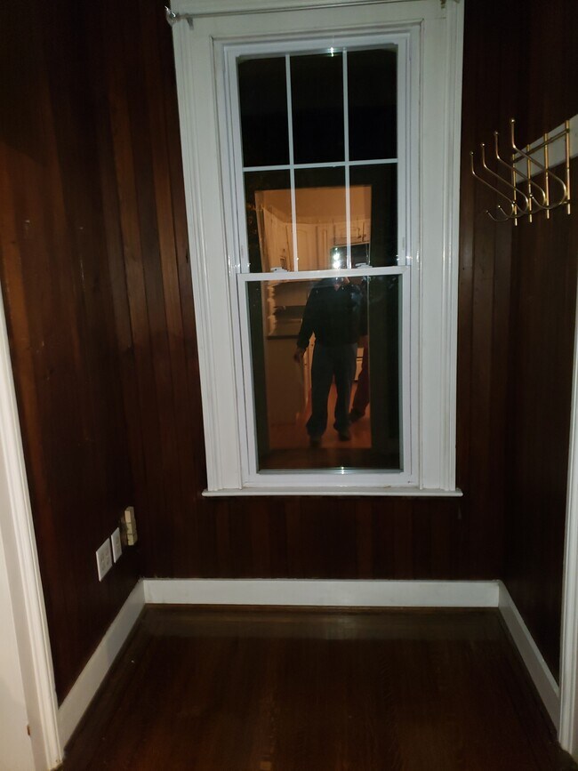 Mudroom - 309 S Main St